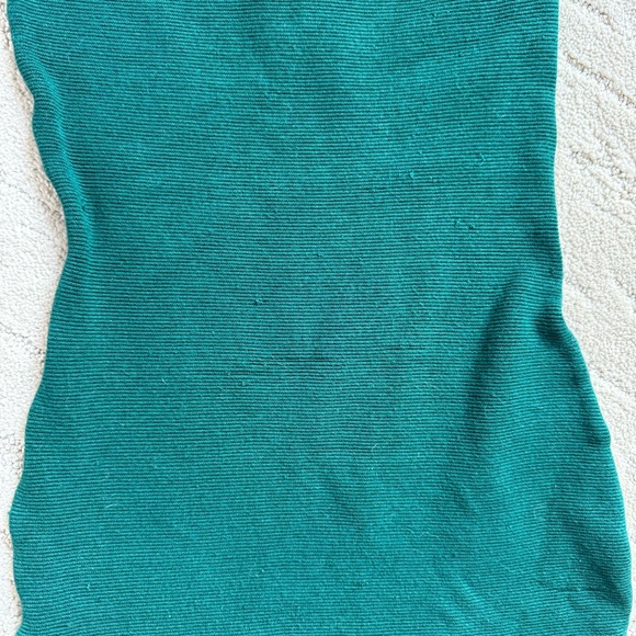 ✨ Lulus Figure Eight Dark Green Bodycon Dress - Picture 6 of 11